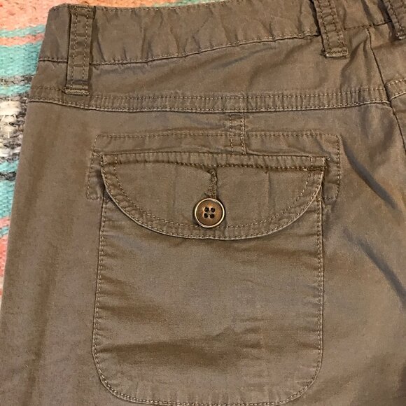 Stylish Brown Cargo Pants with Embroidery sz 8 - Picture 9 of 13